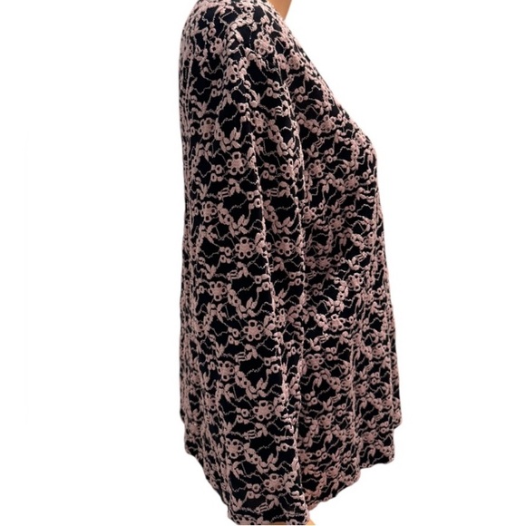 DRESSBARN Woman Embroidered Eyelet Floral Lined Blouse Black Pink 1XL - Picture 3 of 7